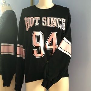 H&M Black & Pink Sweater, Medium